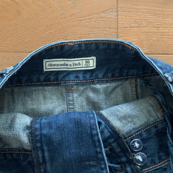 Mini skirt - Picture 2 of 2